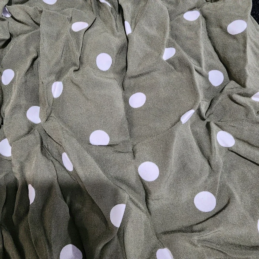 Old Navy Toddler Girls Olive Green Polka Dot 2Piece Halter Top and Shorts Set 3T